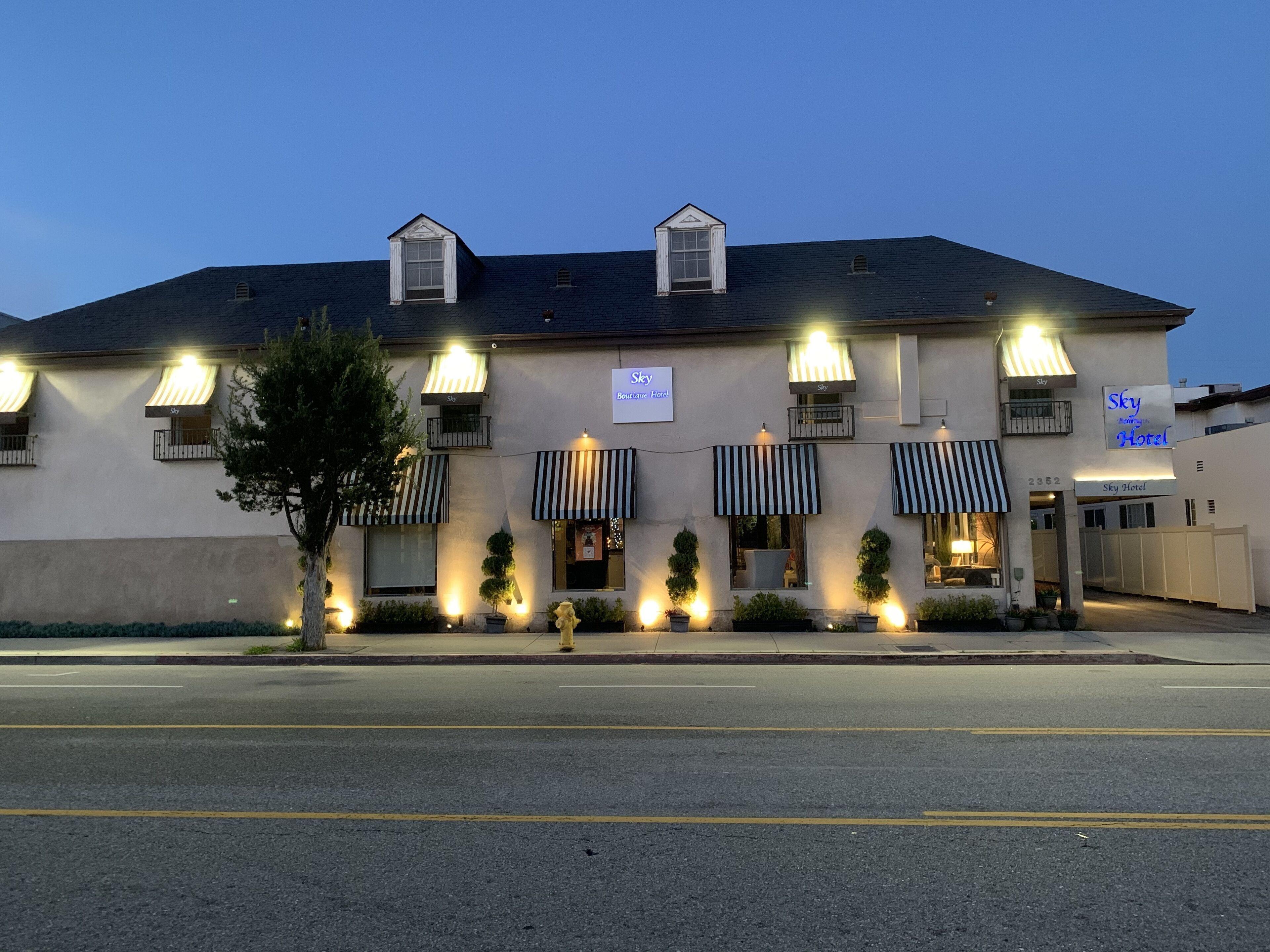 L.A. Sky Boutique Hotel — Photos 3